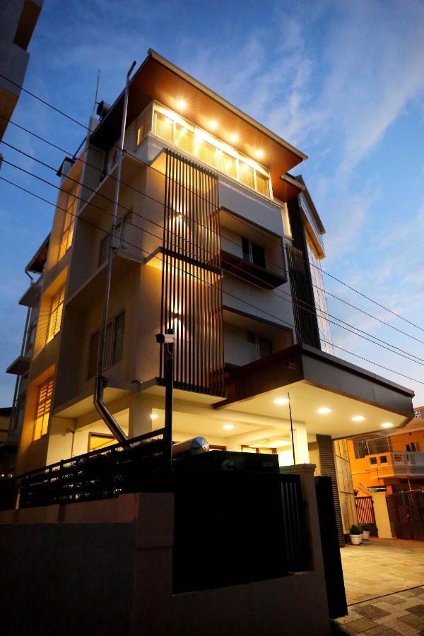 ホテルKira Palace Residency エルナクラム エクステリア 写真