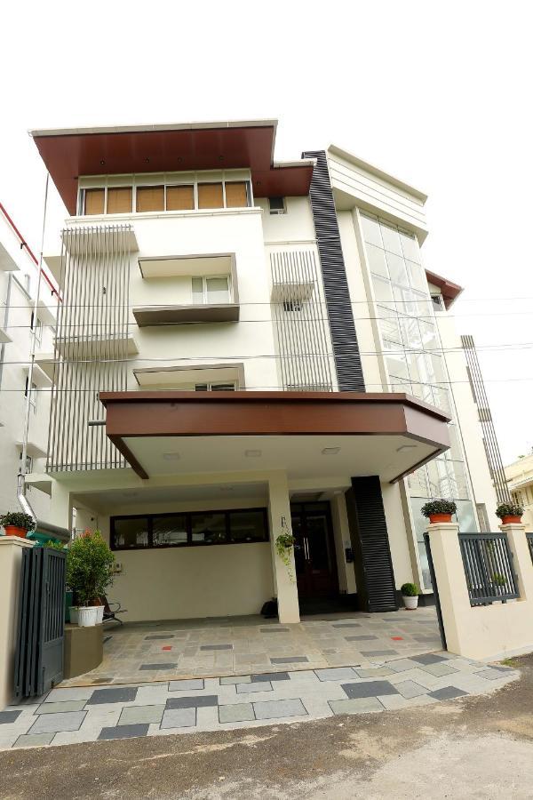 ホテルKira Palace Residency エルナクラム エクステリア 写真